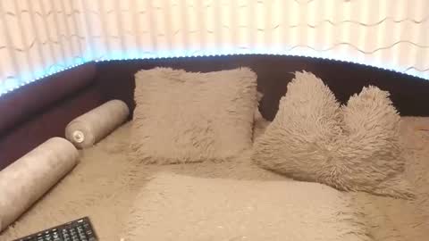 Snapshot of lipsaddiction chatting on 11-21-25, 03:44 LIpsAddiction online show from 11-21-25, 03:44