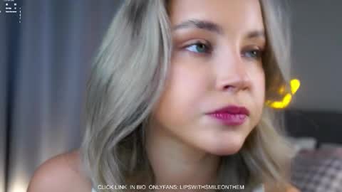 Snapshot of lipswithsmileonthem chatting on 10-14-25, 01:06 Amelia online show from 10-14-25, 01:06