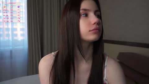 Snapshot of lipswithsmileonthem chatting on 06-21-26, 01:08 Amelia online show from 06-21-26, 01:08