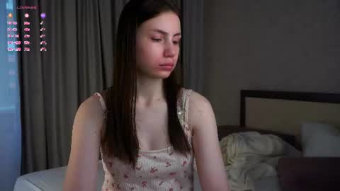 Snapshot of lipswithsmileonthem chatting on 07-06-26, 01:46 Amelia online show from 07-06-26, 01:46