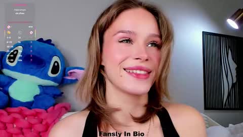 Lina online show from 10-14-25, 01:28