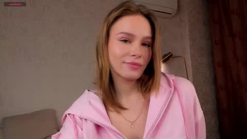 Lina online show from 11-23-25, 01:16