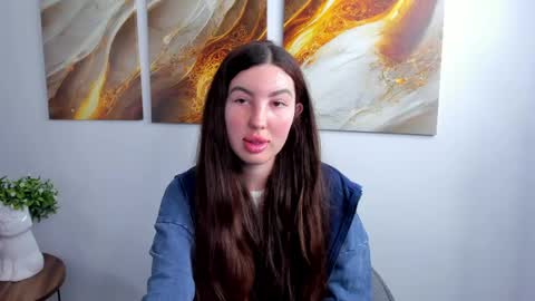 Snapshot of lira_revery chatting on 04-26-26, 01:14 Lira revery online show from 04-26-26, 01:14