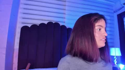 Snapshot of liriacataleya chatting on 02-25-25, 03:31 Liria online show from 02-25-25, 03:31