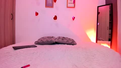 Snapshot of liry_kim chatting on 02-25-25, 04:14 liry online show from 02-25-25, 04:14