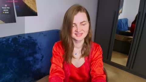 Snapshot of lisa__evans chatting on 05-20-26, 02:18 Lisa online show from 05-20-26, 02:18