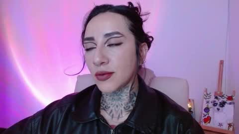 Lisa online show from 03-04-26, 01:11