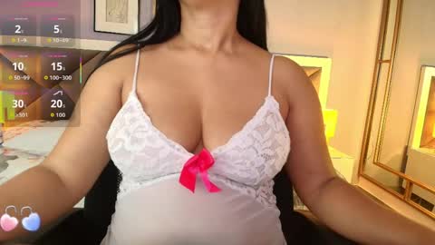 Lisa online show from 04-13-26, 07:08