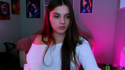 Snapshot of lisa_dark_ chatting on 06-01-26, 09:33 Lisa online show from 06-01-26, 09:33