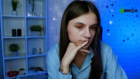 Snapshot of lisa_dark_ chatting on 06-04-26, 12:55 Lisa online show from 06-04-26, 12:55