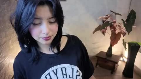 lisa dolly nyx online show from 05-01-26, 07:18