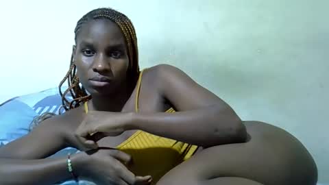Snapshot of lisa_grifins chatting on 05-11-26, 12:16 lisa online show from 05-11-26, 12:16