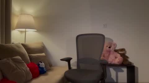 lisa online show from 12-24-24, 05:38