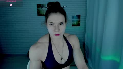 Snapshot of lisa_ree_ chatting on 06-01-26, 03:52 lisa online show from 06-01-26, 03:52