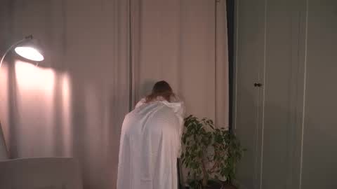 Elisabeth or Lisa online show from 02-02-26, 08:29