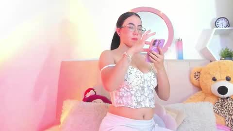 Lisa online show from 03-06-26, 11:45