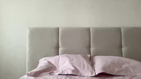 Lisa online show from 04-01-26, 02:03