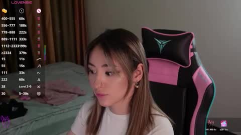   LISA   online show from 10-31-25, 03:13