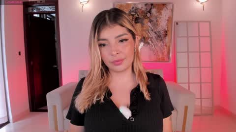 LISA MONROE online show from 01-20-25, 08:18