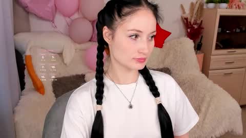 Lisa Moore online show from 02-21-26, 11:00