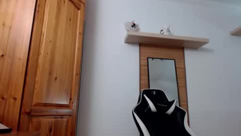 Lisaskybaby online show from 02-19-25, 11:06