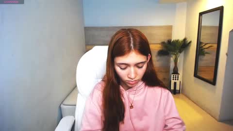 Snapshot of liseth_fox chatting on 01-03-25, 10:40 Liseth Fox online show from 01-03-25, 10:40