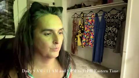 Snapshot of lisettelaroche chatting on 07-07-26, 01:08 Lisette LaRoche online show from 07-07-26, 01:08