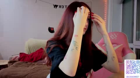 Snapshot of lisiasweet chatting on 01-10-26, 02:30 Lika online show from 01-10-26, 02:30