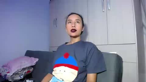 Lisa online show from 02-23-25, 02:40