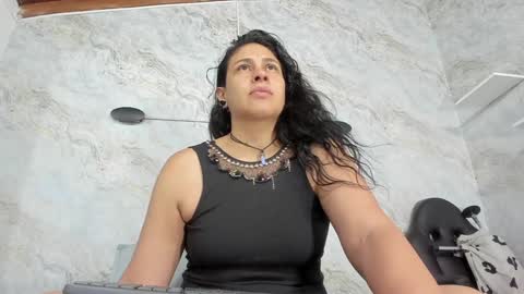 Snapshot of lissa_harris_ chatting on 12-30-24, 02:53 Lisa online show from 12-30-24, 02:53