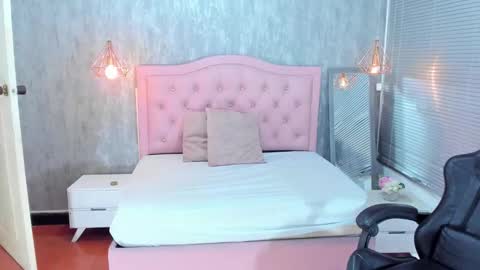 L I S S A  online show from 03-02-26, 09:49