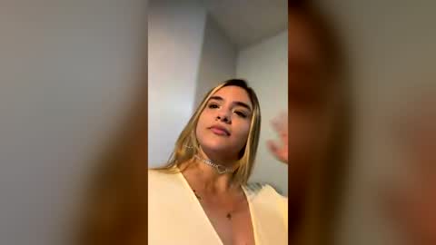 Snapshot of lissa_monroe_ chatting on 06-25-26, 03:49 lissa_monroe_ online show from 06-25-26, 03:49