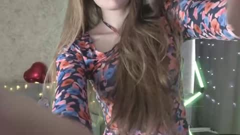 Lissa online show from 04-11-26, 04:39