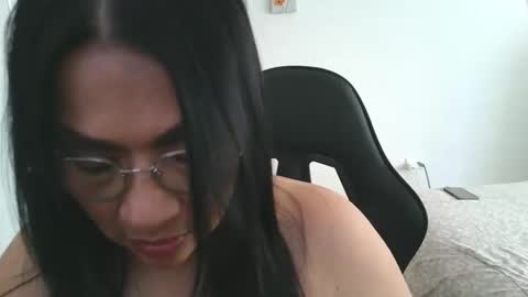 Lissafeethot online show from 12-14-25, 08:13