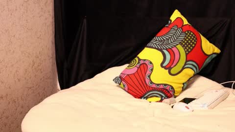 Lissa Ross online show from 02-12-25, 02:54