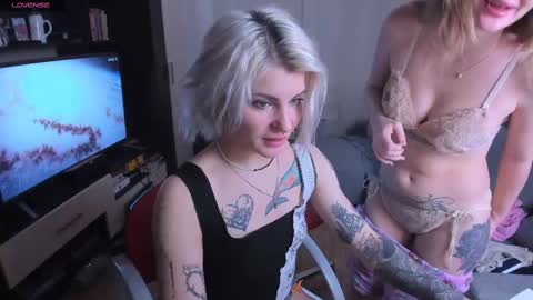 Lissa online show from 02-12-25, 12:33