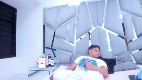 LISSA JHONS online show from 02-20-25, 05:23