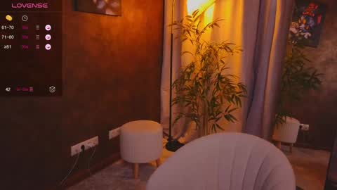 Snapshot of lissaros chatting on 02-06-25, 08:29 lissaros online show from 02-06-25, 08:29