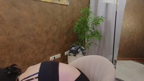 Snapshot of lissaros chatting on 03-10-25, 05:33 lissaros online show from 03-10-25, 05:33