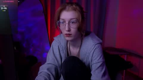 Snapshot of lissaros chatting on 10-19-25, 05:08 lissaros online show from 10-19-25, 05:08