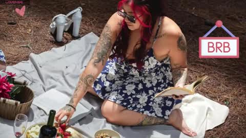 Snapshot of lissy_addams chatting on 05-06-26, 12:54 Lissy online show from 05-06-26, 12:54