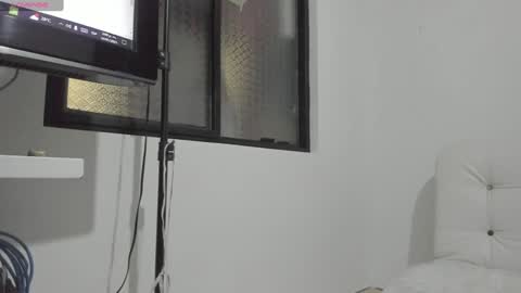 Lis  online show from 01-24-25, 07:07