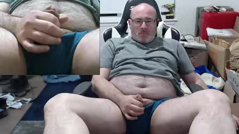 Snapshot of litemike7 chatting on 10-09-25, 01:36 litemike7 online show from 10-09-25, 01:36