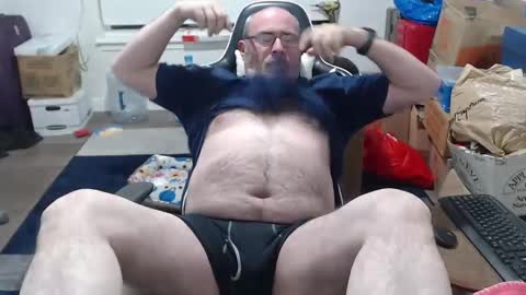 Snapshot of litemike7 chatting on 11-18-25, 02:50 litemike7 online show from 11-18-25, 02:50