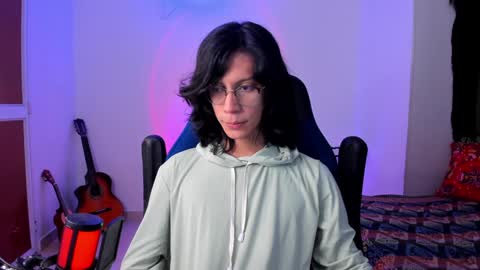 Snapshot of literateboy chatting on 01-02-25, 11:09 Literateboy online show from 01-02-25, 11:09