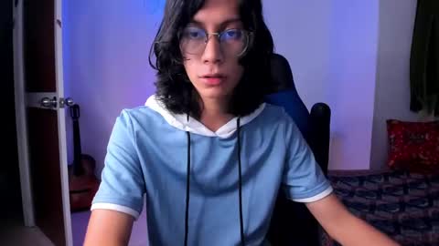 Snapshot of literateboy chatting on 01-18-25, 12:24 Literateboy online show from 01-18-25, 12:24