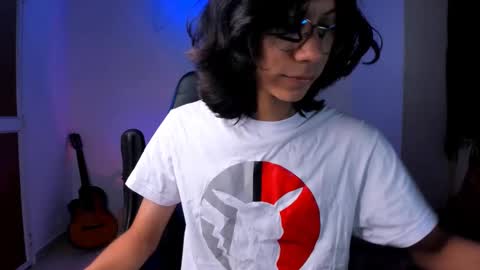 Snapshot of literateboy chatting on 01-20-25, 11:13 Literateboy online show from 01-20-25, 11:13