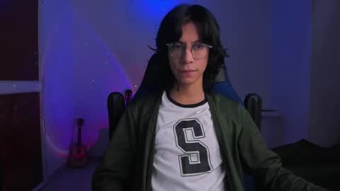 Snapshot of literateboy chatting on 02-12-25, 11:07 Literateboy online show from 02-12-25, 11:07