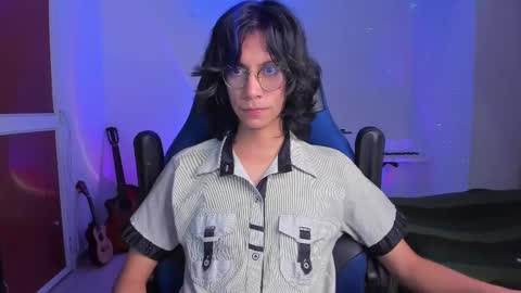 Snapshot of literateboy chatting on 02-19-25, 12:14 Literateboy online show from 02-19-25, 12:14