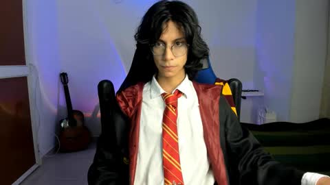 Snapshot of literateboy chatting on 02-22-25, 12:49 Literateboy online show from 02-22-25, 12:49